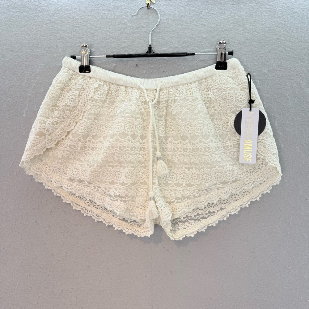 Amuse Society NWT women’s lace shorts cream crochet knit pull on coverup pants L